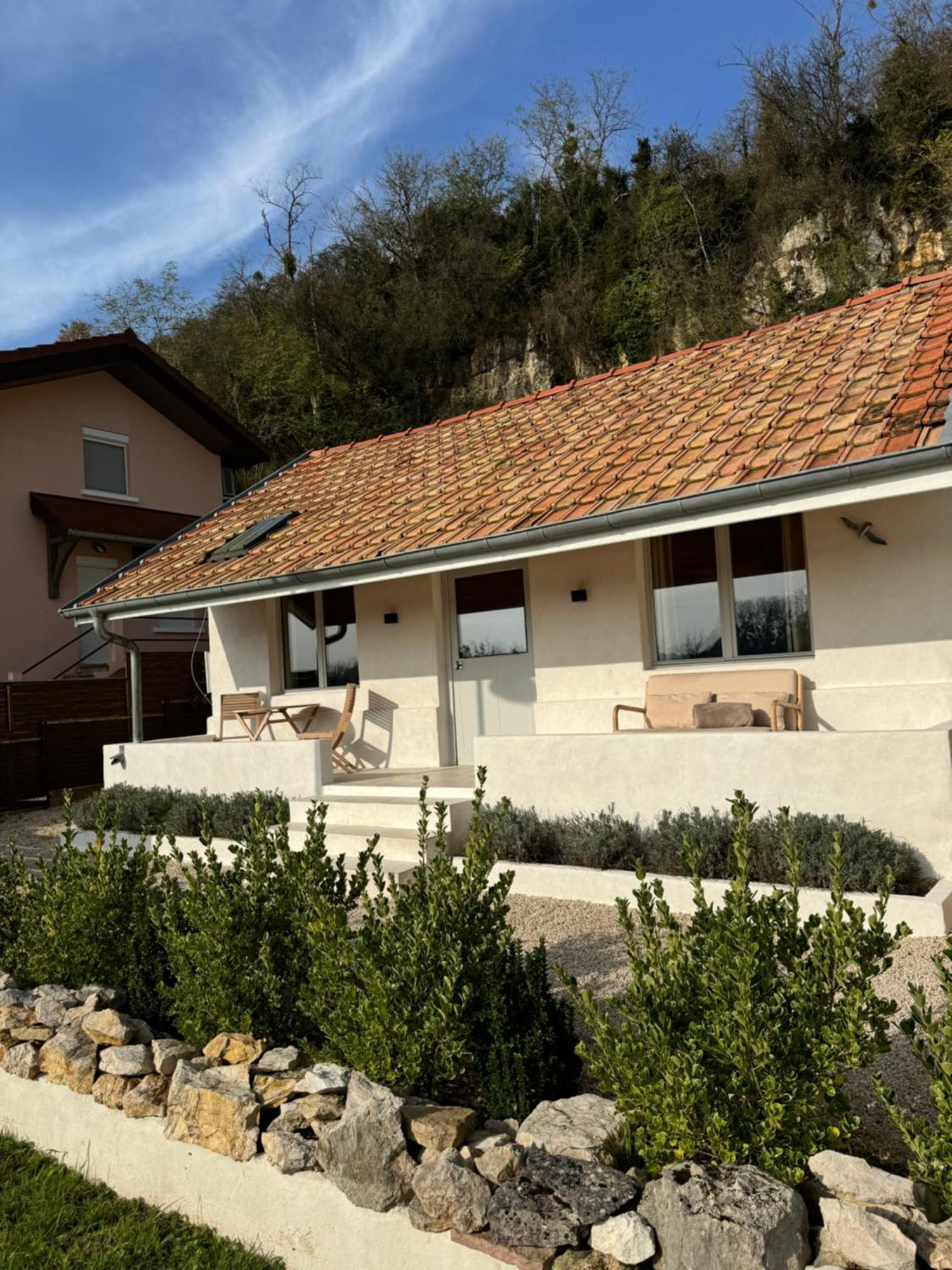 Maison Au Bord De L'Eau Les Roches Rochefort-sur-Nenon Eksteriør billede